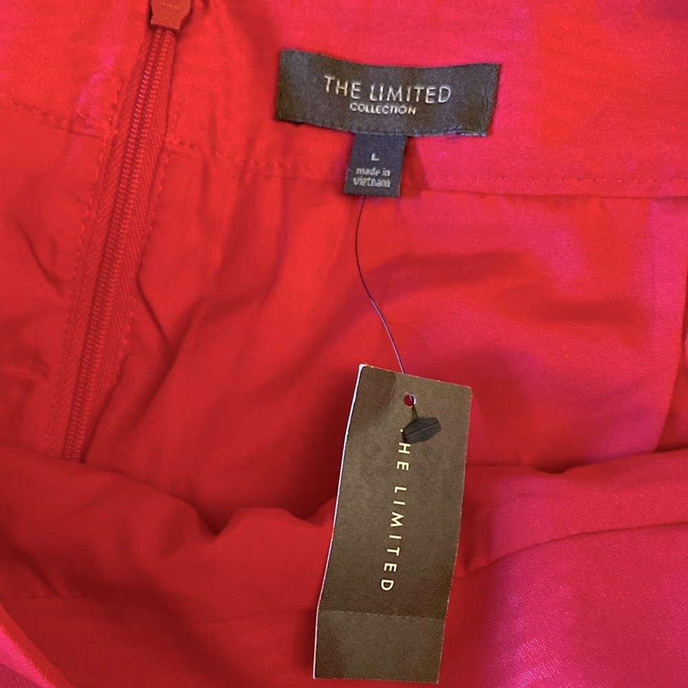 THE LIMITED RED SKIRT - Picture 4 of 7